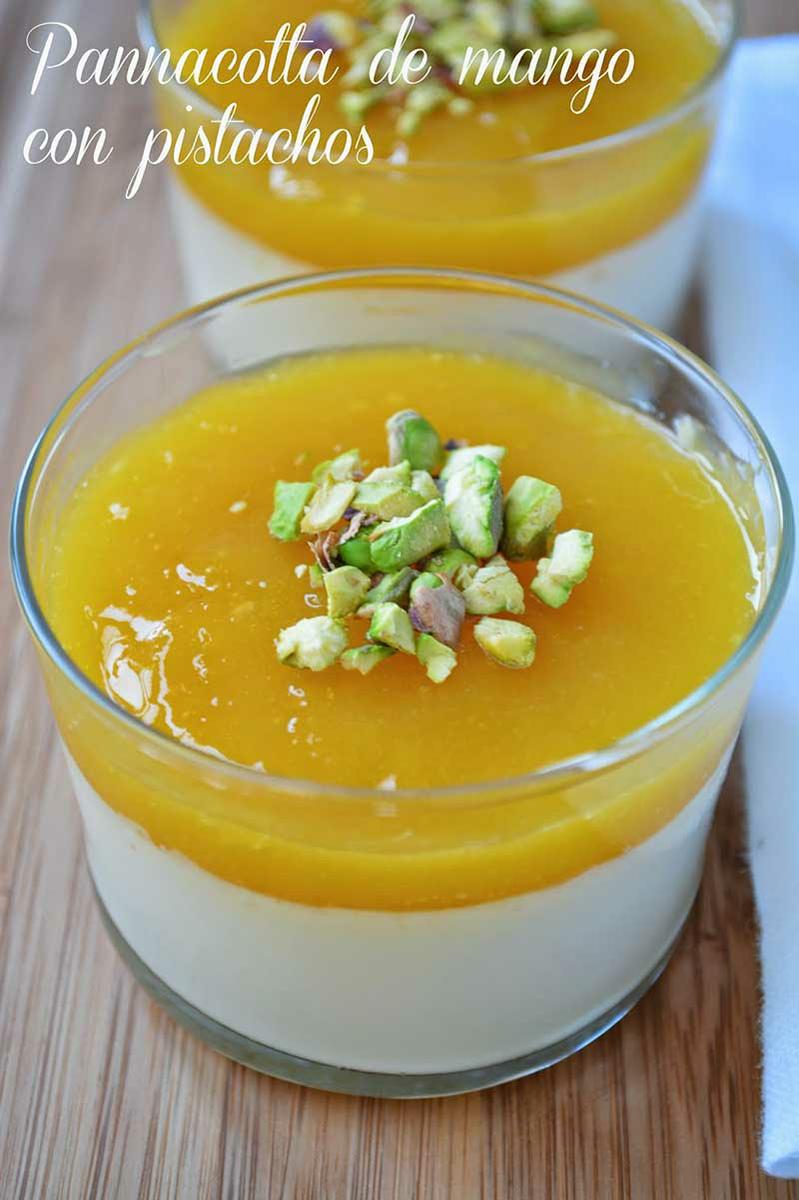 ##Pannacotta-mango-pistachos