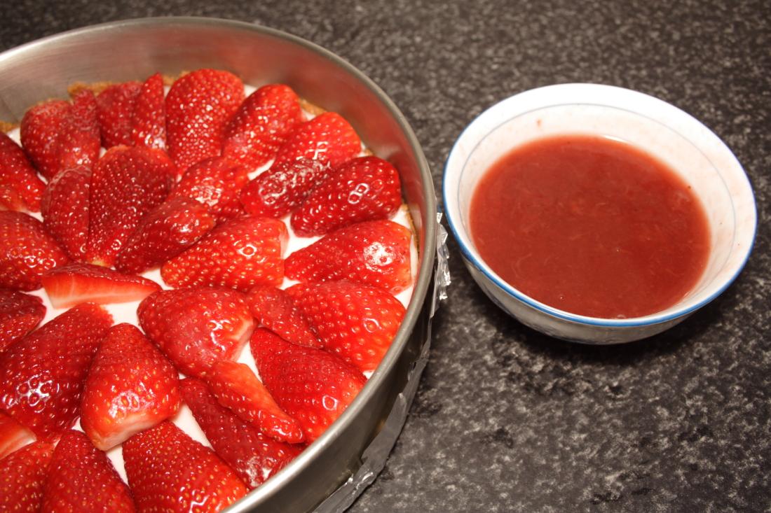 TARTA DE YOGUR Y FRESAS 10