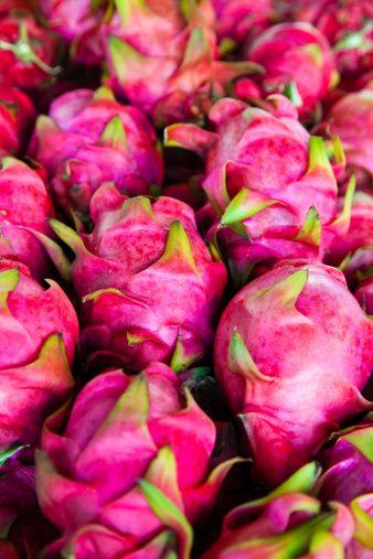 DECORACIÓN TROPICAL PARA BODAS