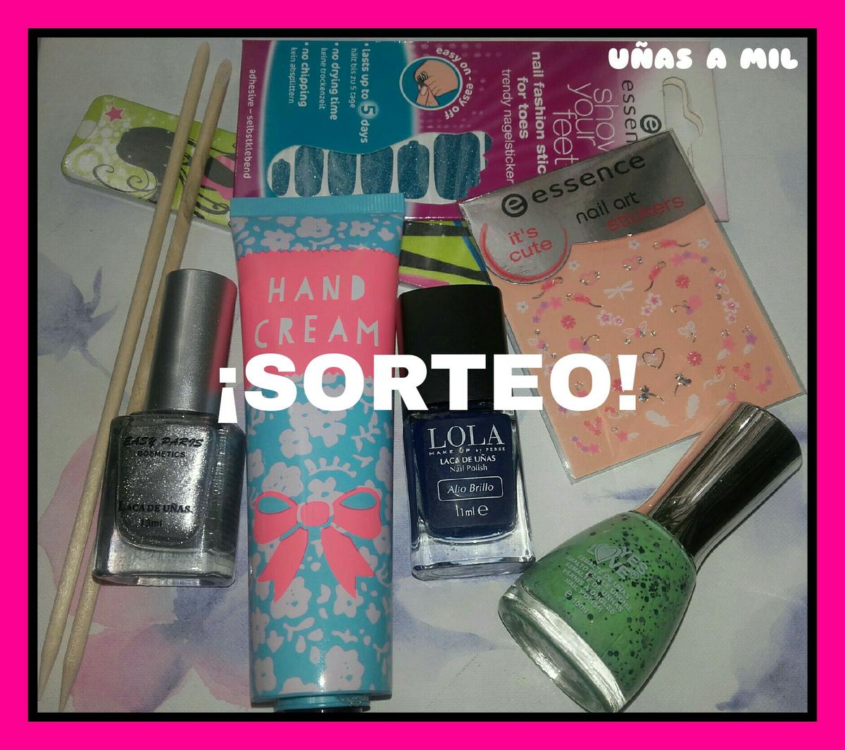 uñas_a_mil_blog_sorteo_3_años_esmaltes_nail_art_diseño_decoracion_uñas_gracias