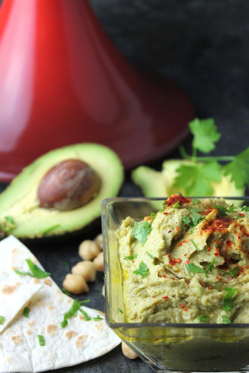 Hummus de aguacate vertical