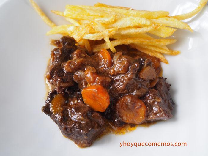 Carne-de-Novillo-Guisada