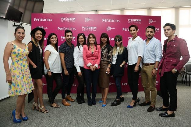 Perú Moda 2016_ministra Magali Silva_bloggers de moda en Perú_blog Fashion Everywhere por Ana López Jiménez_www.fashioneverywhere (17)