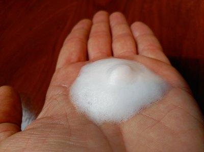 espuma bálsamo acondicionador sin aclarado