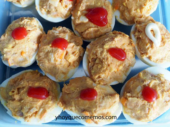 Huevos-Rellenos-de-Atún