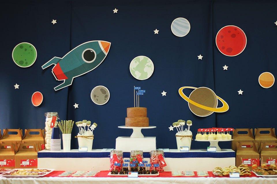 Fiesta infantil espacial en All Lovely Party
