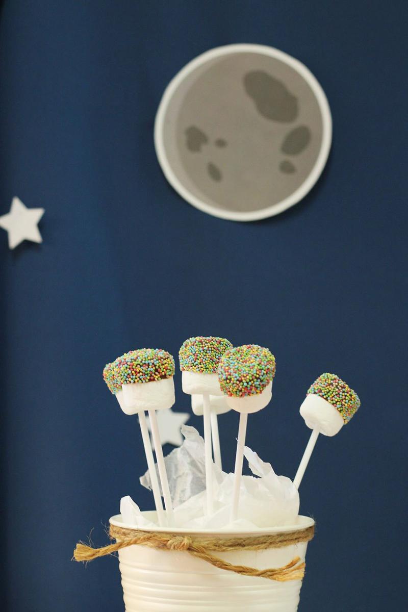 Fiesta infantil espacial en All Lovely Party