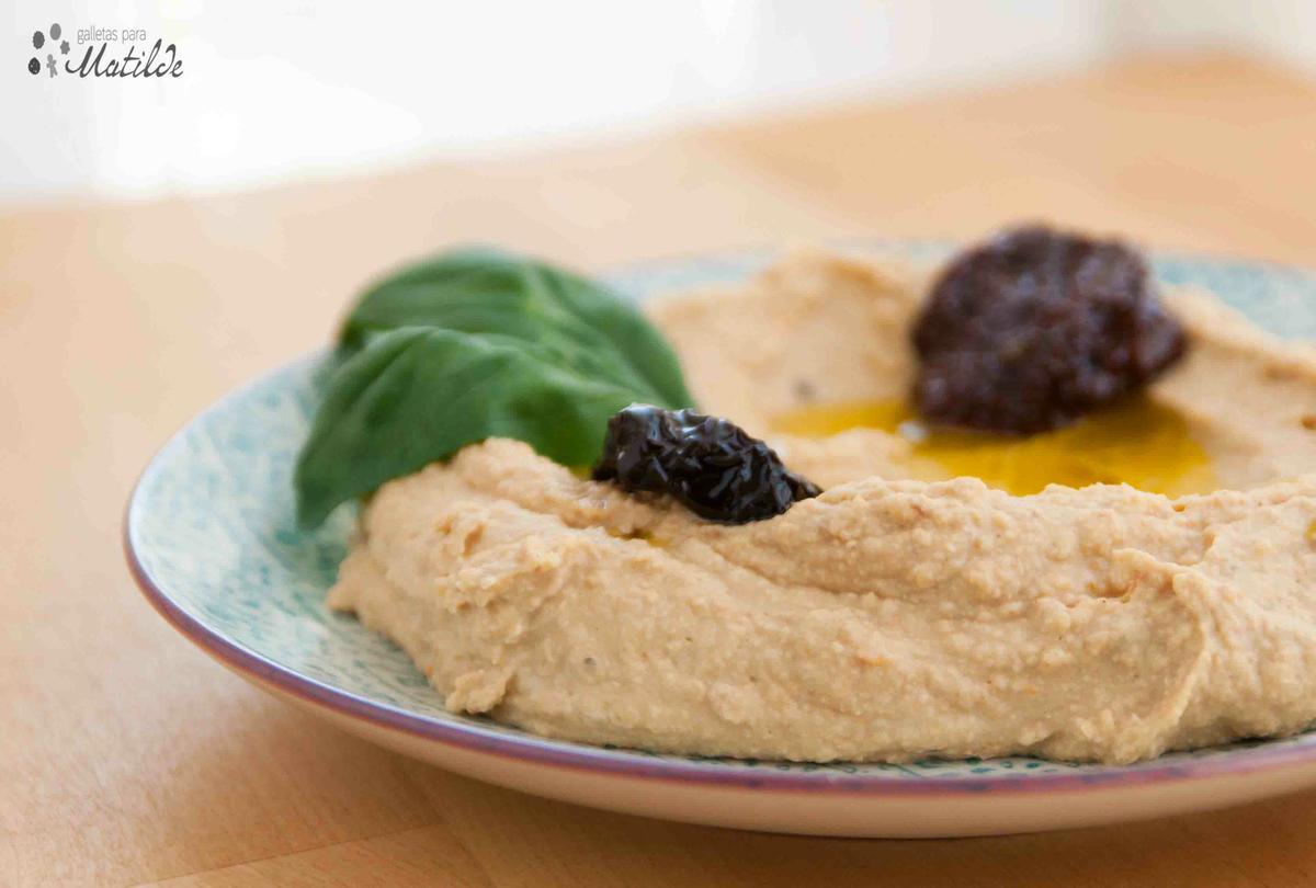 Hummus de tomates secos