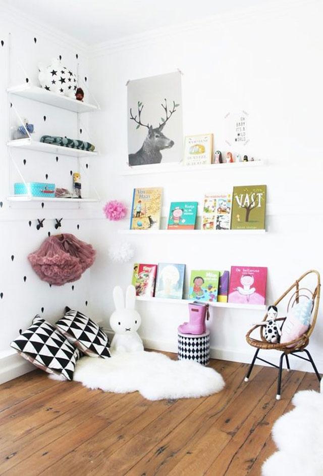 Reading_corner_12