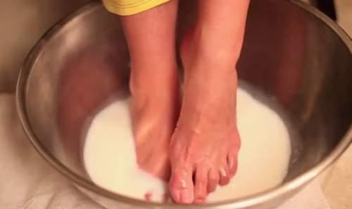 receta con bicarbonato de sodio para lavar los pies