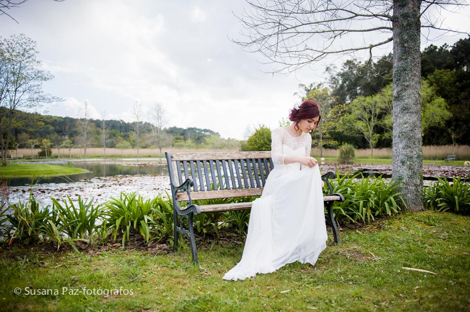 Vestidos de Novia de la diseñadora gallega Eva-Outeiral. Por Susana Paz. Fotógrafos de Boda en Galicia.