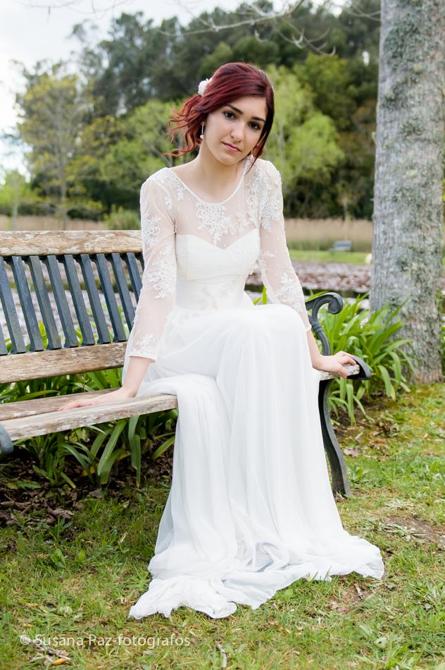 Vestidos de Novia de la diseñadora gallega Eva-Outeiral. Por Susana Paz. Fotógrafos de Boda en Galicia.
