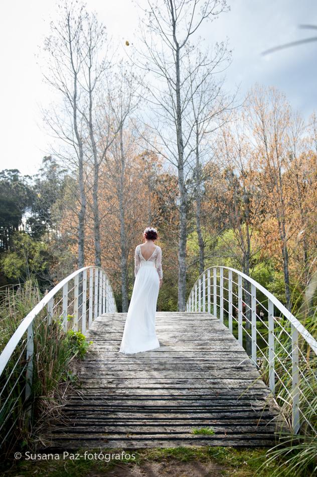 Vestidos de Novia de la diseñadora gallega Eva-Outeiral. Por Susana Paz. Fotógrafos de Boda en Galicia.