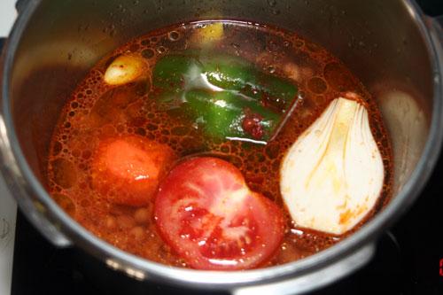 Potaje-de-Alubias-Pintas-1