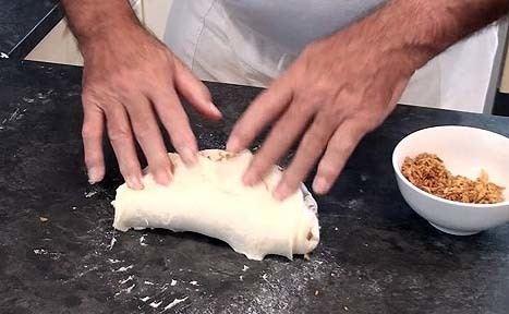 Amasamos con la cebolla crujiente