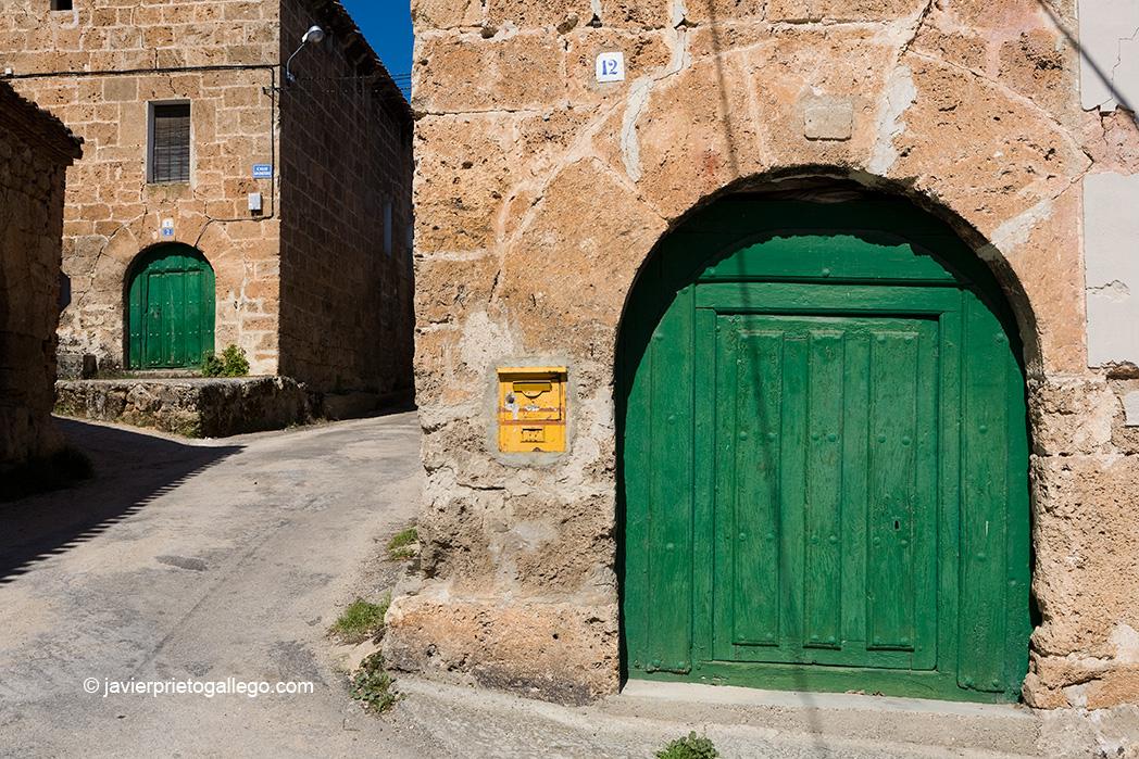 Localidad de Río Quintanilla. Valle de Las Caderechas. La Bureba. Burgos. Castilla y León. España. © Javier Prieto Gallego