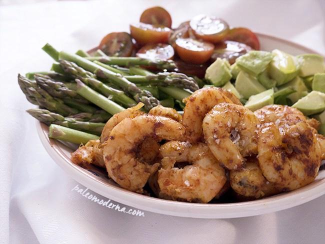 ensalada langostinos aguacate