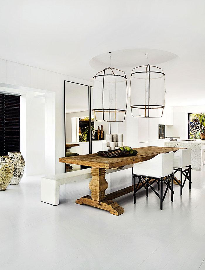 casa en blanco y negro comedor