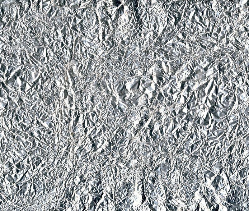 trucos para planchar menos con papel de aluminio