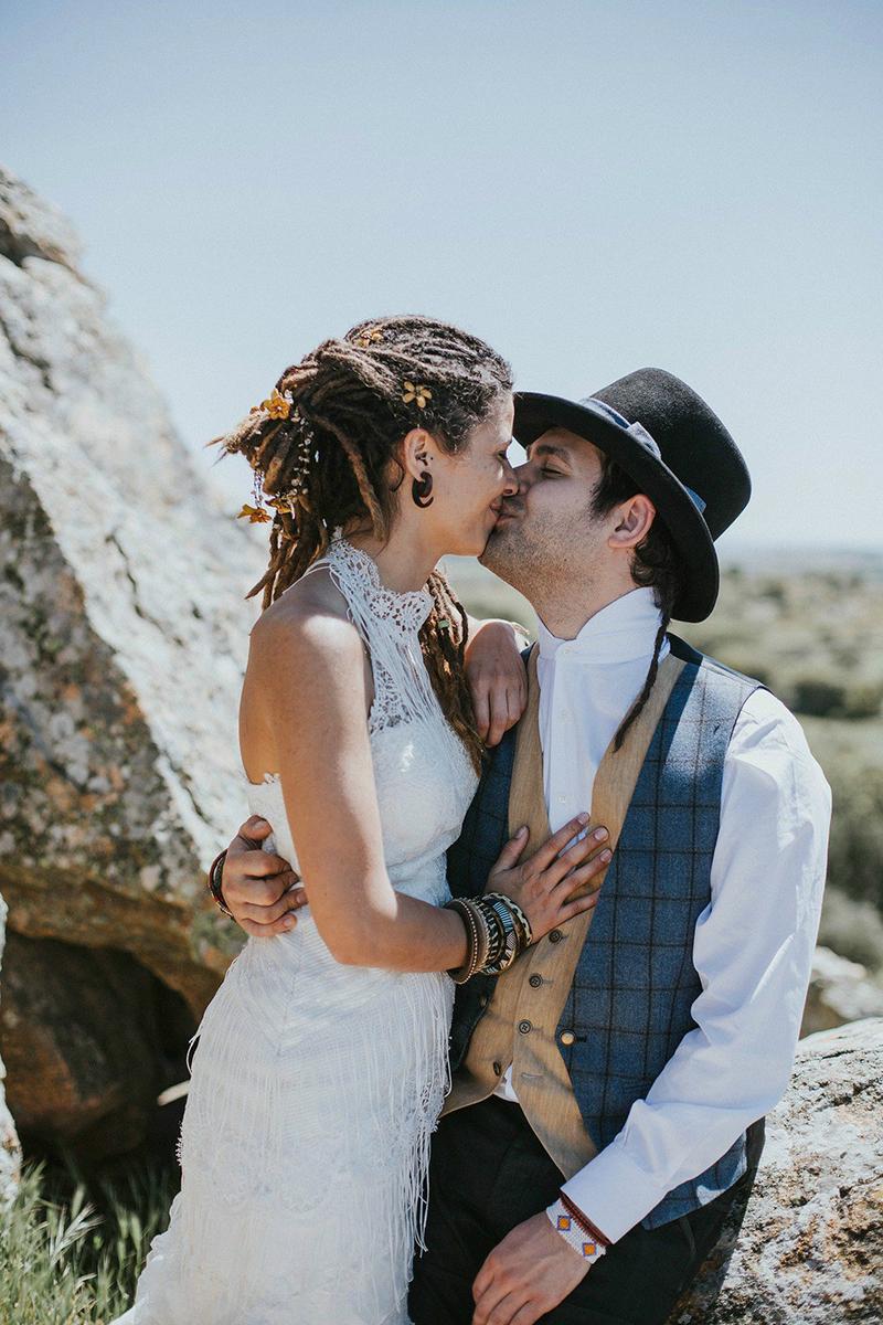 Una boda hippie de Lidia y Andres en All Lovely Party