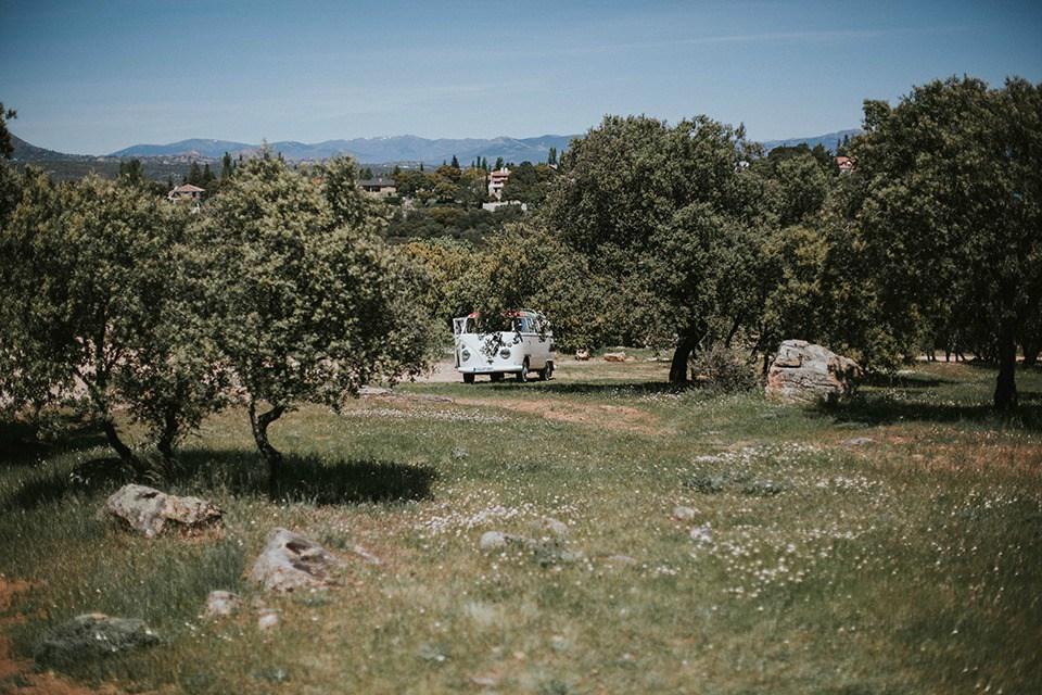 Una boda hippie de Lidia y Andres en All Lovely Party