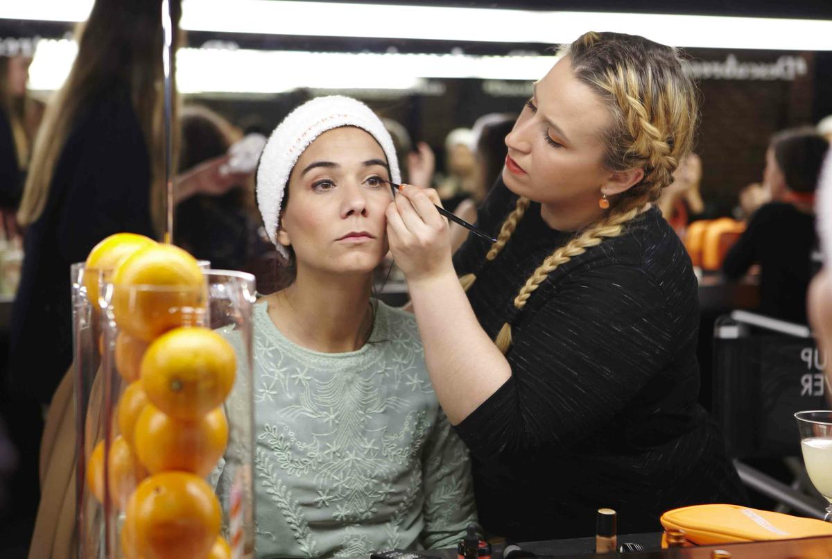 Laura Kubrika Make Up Artist Yves Saint Laurent