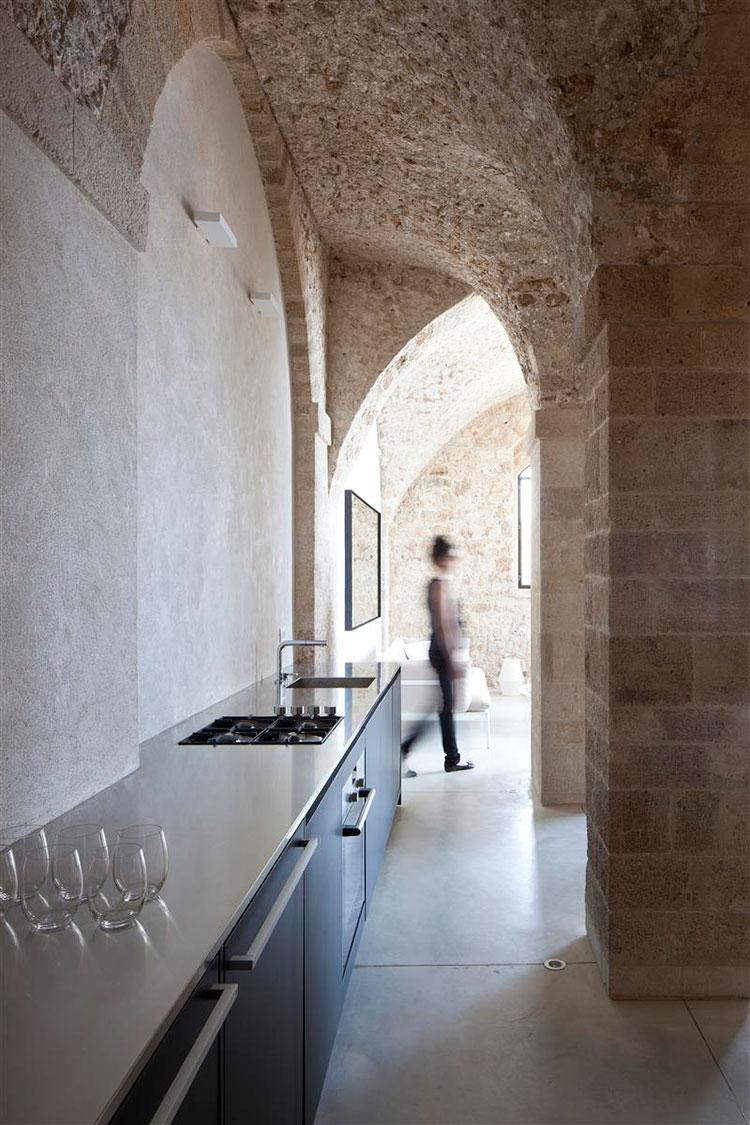 HomeLifeStyle-Magazine-Pitsou-Kedem-Architect-cocina