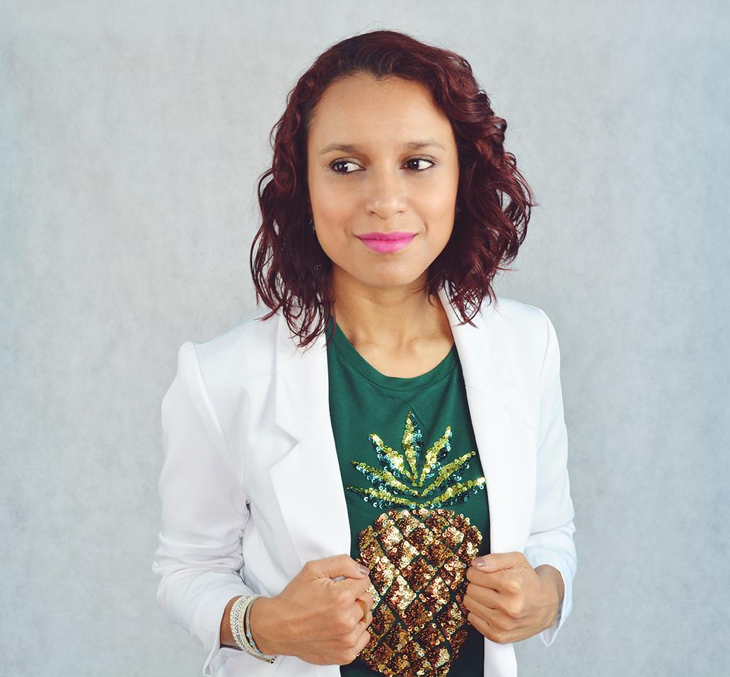 Look casual con camiseta estampada 9