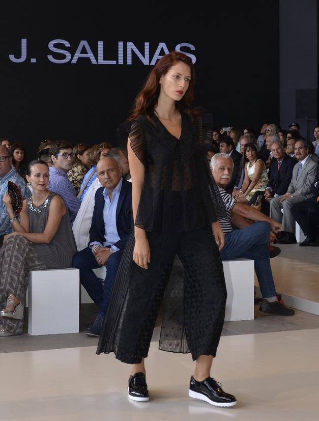 PERUMODA_Perú Textiles_JSalinas_Jorge Luis Salinas_blog Fashion Everywhere por Ana López_www.fashioneverywhere (10)