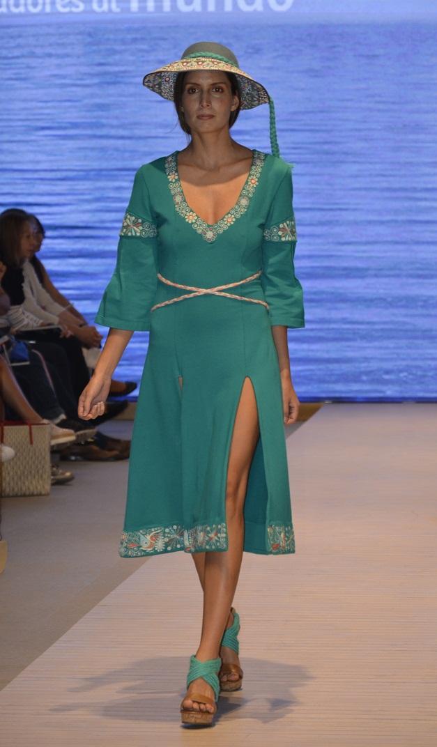 Carmen Albañil III_PERUMODA 2016_Concurso Jóvenes Creadores al Mundo_blog Fashion Everywhere por Ana López_www.fashioneverywhere (3)