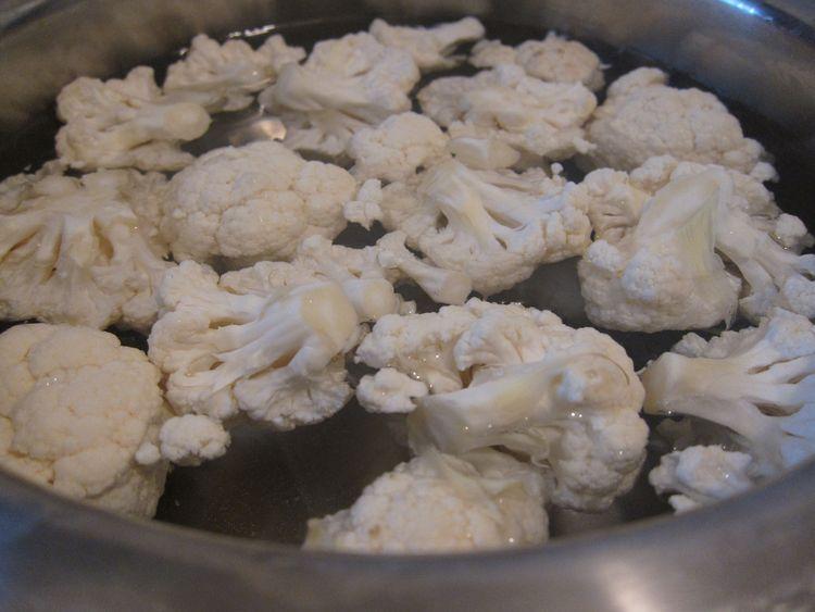 coliflor-gratinada-con-salsa-de-tomate-02