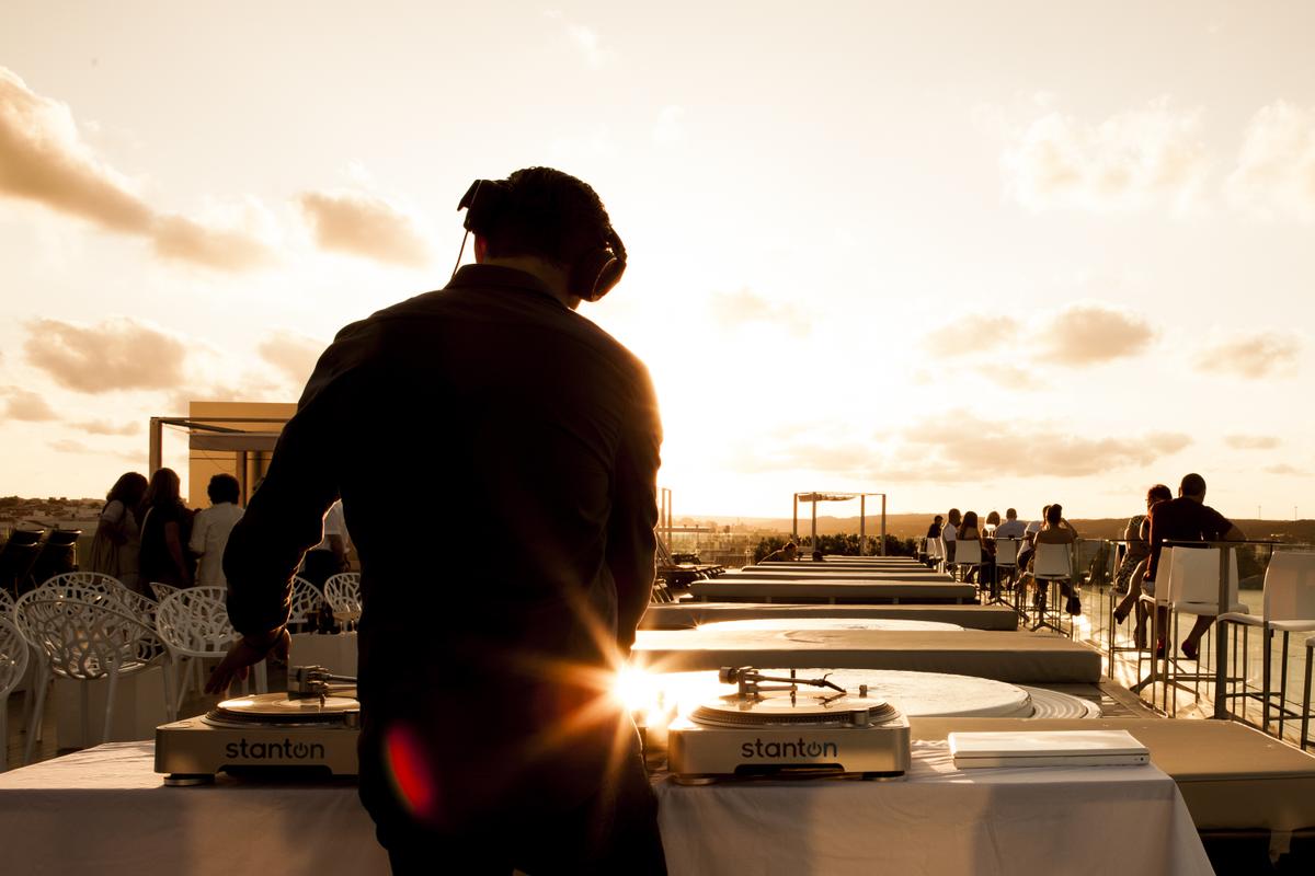 colores-de-boda-hotel-buddymoon-adults-only-barcelo-hamilton-menorca-10