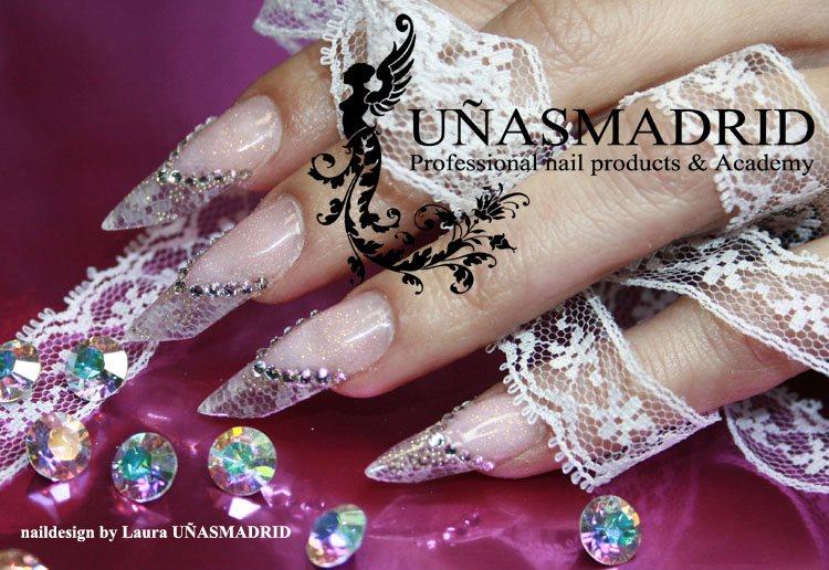 560237_424629930949181_2098846653_n