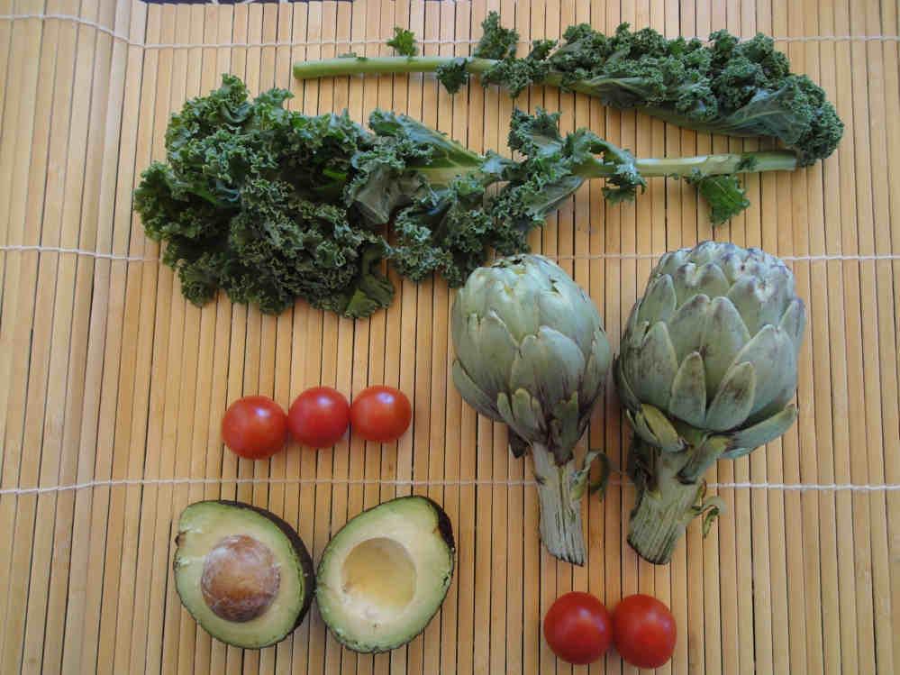 Ensalada de col Kale y alcachofas para adelgazar (3)