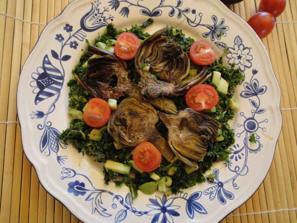Ensalada de col Kale y alcachofas para adelgazar ( (2)