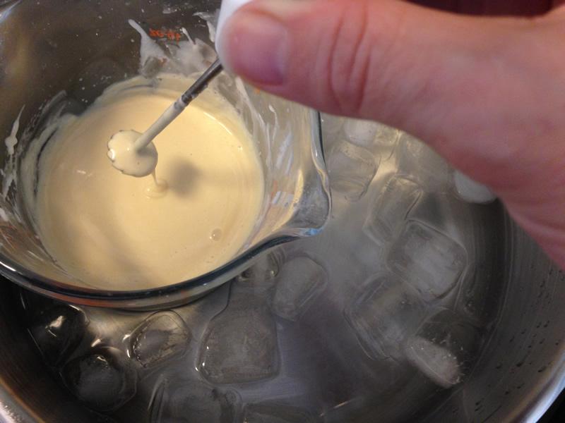 batir la crema hasta que se enfrie