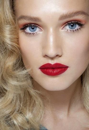 Maquillaje-novias-labios-rojos-2015-1