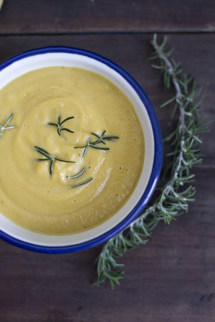 crema de calabaza y romero