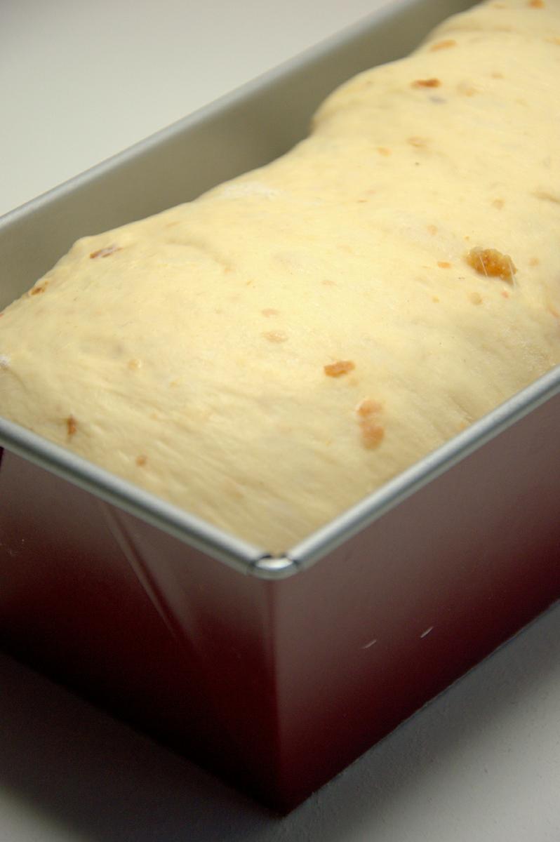 Pan listo para meter en el horno.