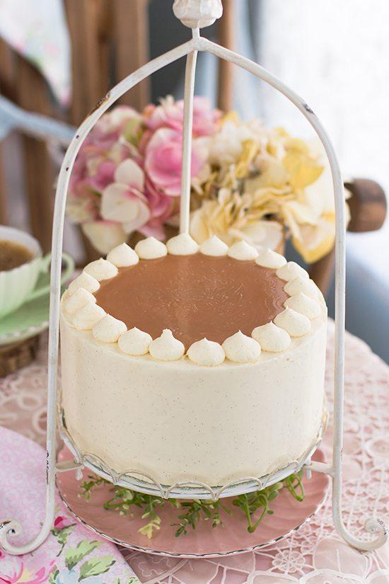 Pastel de caramelo y crema