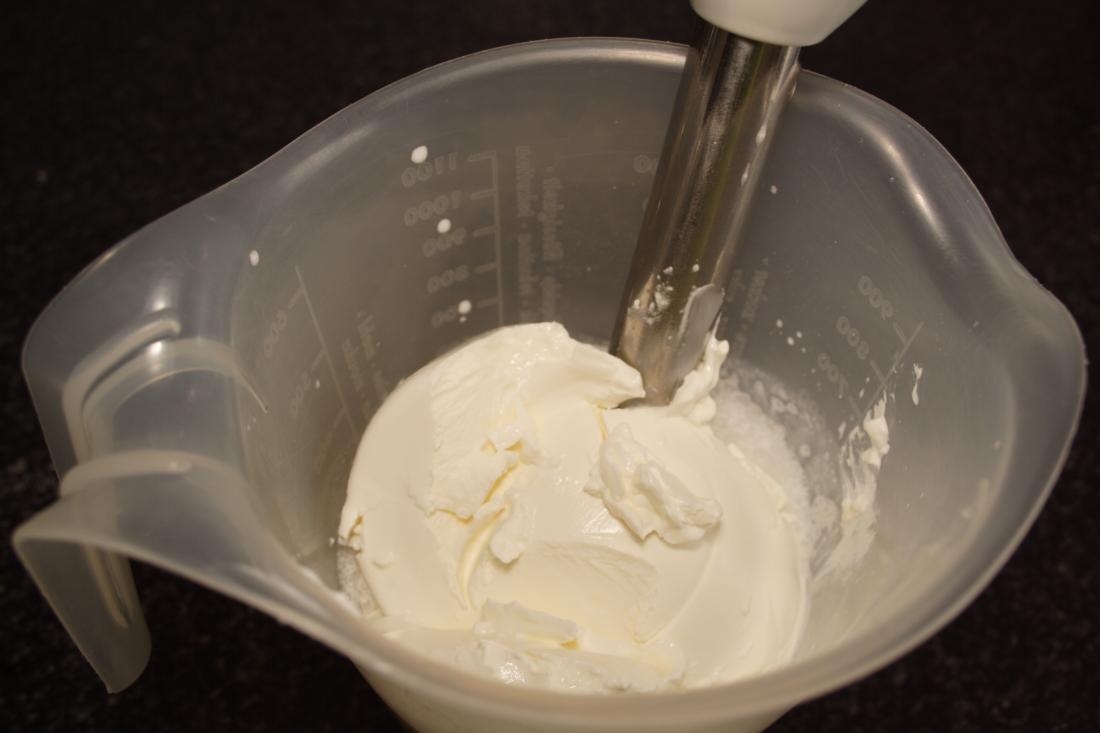 FLAN DE QUESO Y MANGO 2