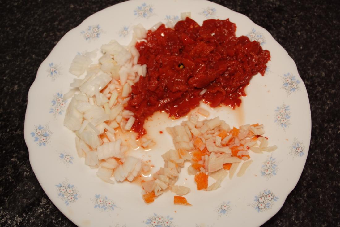 HUEVOS RELLENOS DE ATÚN 1