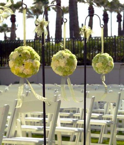 carnation-balls