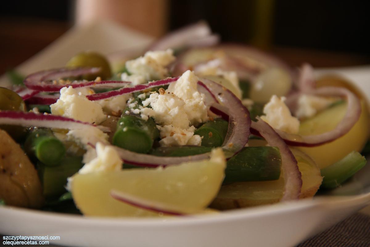 ensalada con espárragos