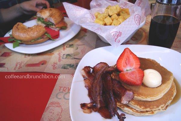 Pancakes brunch Bernies