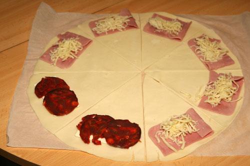 ponerle-el-relleno-a-la-masa-de-hojaldrejpg