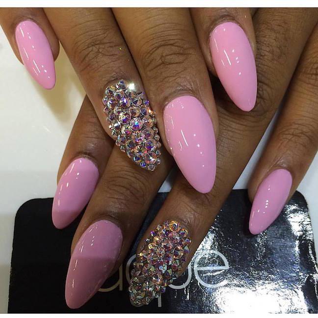 cuidado de las un1as-j