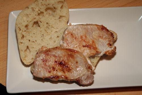 poner-los-filetes-en-el-pan