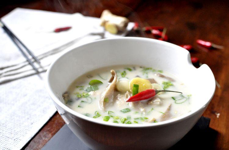 sopa-tailandesa-tom-kha-kai-09