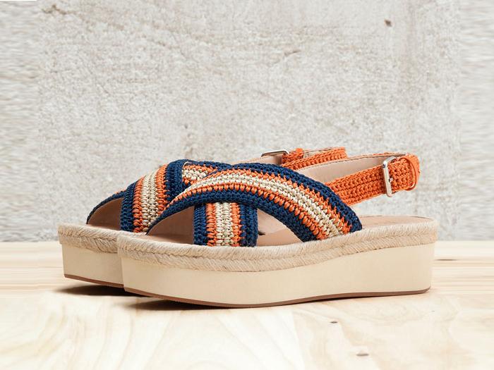 sandalias-bershka